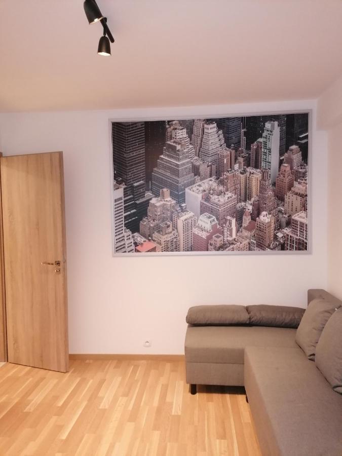 Brand New Two Room Apartment #26 With Free Secure Parking Close To Center Πράγα Εξωτερικό φωτογραφία