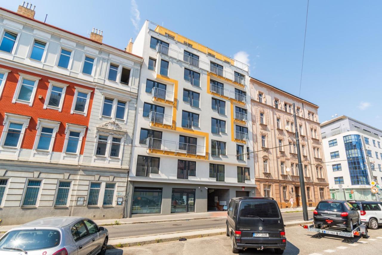 Brand New Two Room Apartment #26 With Free Secure Parking Close To Center Πράγα Εξωτερικό φωτογραφία