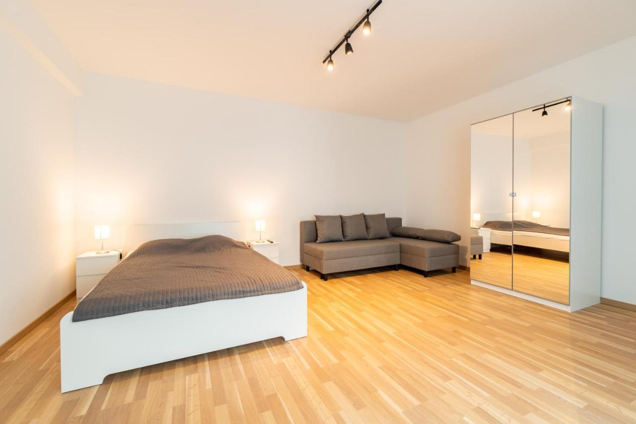 Brand New Two Room Apartment #26 With Free Secure Parking Close To Center Πράγα Εξωτερικό φωτογραφία